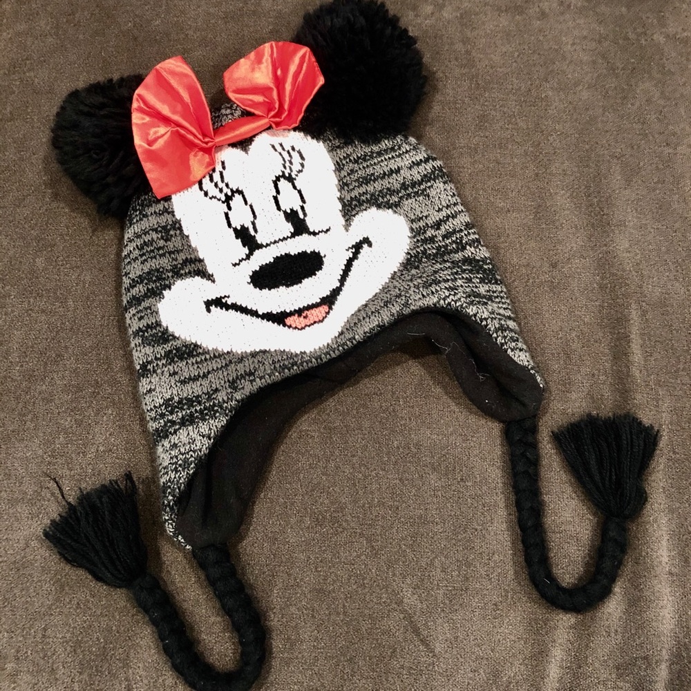 ***Mickey Mouse beanie hat